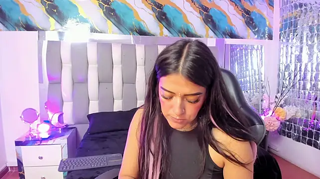 IsaDiiaz Chat XXX in diretta