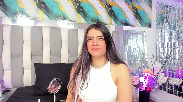 IsaDiiaz লাইভ XXX চ্যাট
