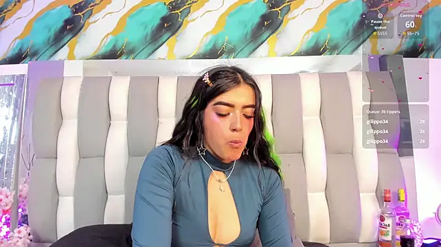 IsaDiiaz 现场XXX聊天