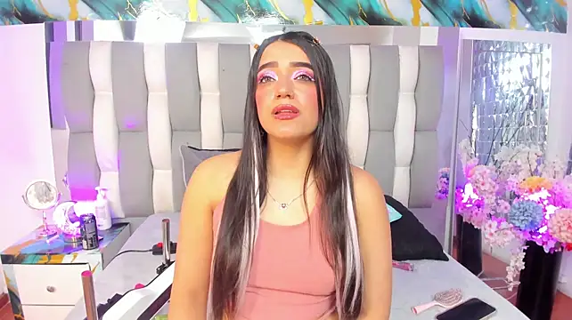 IsaDiiaz 在線直播表演