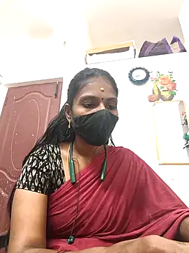 Tamil_Yalini12 Show in webcam