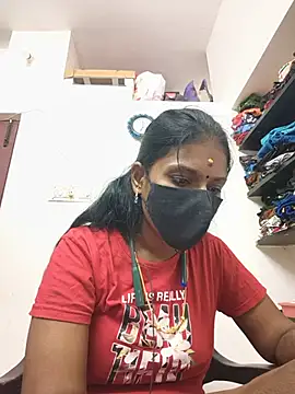 Chat ao vivo de Tamil_Yalini12