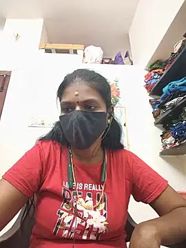 Tamil_Yalini12 Live Chatraum