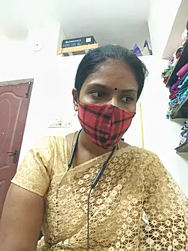 Tamil_Yalini12's Live XXX Chat