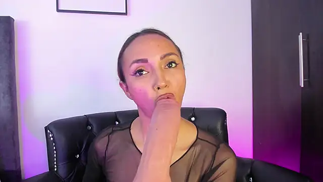 Pokazy przed kamerką – Kelseyfoxy_