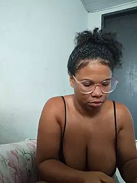 Show de Prettahvitoria20 na webcam