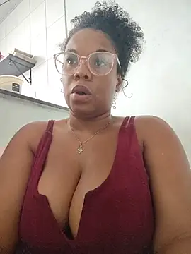 Show de Prettahvitoria20 na webcam