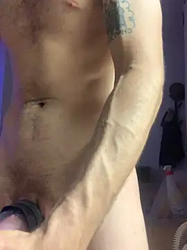 Hotrussian0 Webcam show