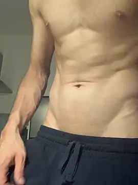 Hotrussian0 Show Webcam