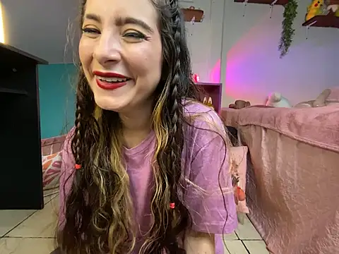 XXX chat uživo modela Miyupeach_