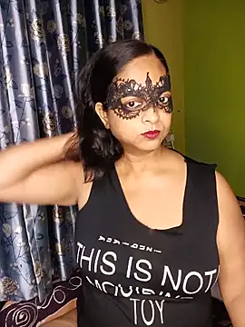 Big_Ass_Nikita's Webcam Show