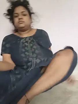XXX chat uživo modela Deborbhavi222