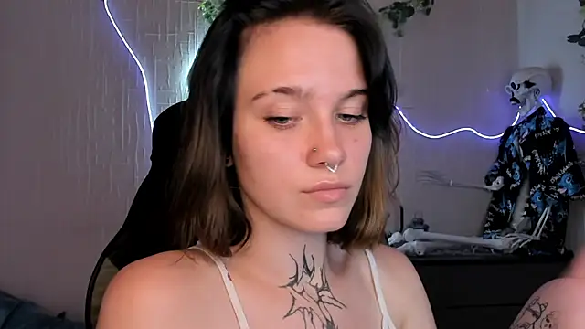 Živý XXX chat Elastikisss