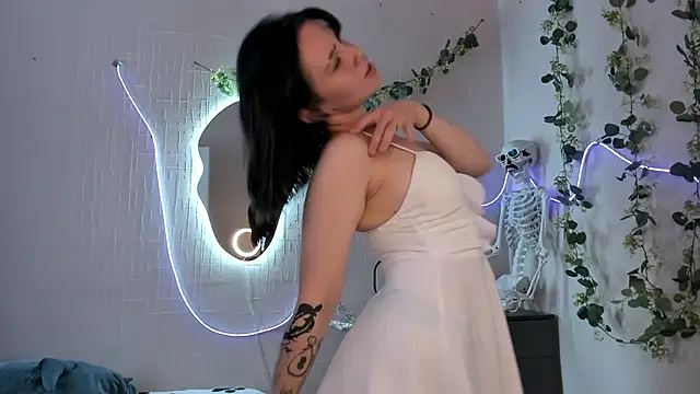 Elastikisss' Live XXX Chat