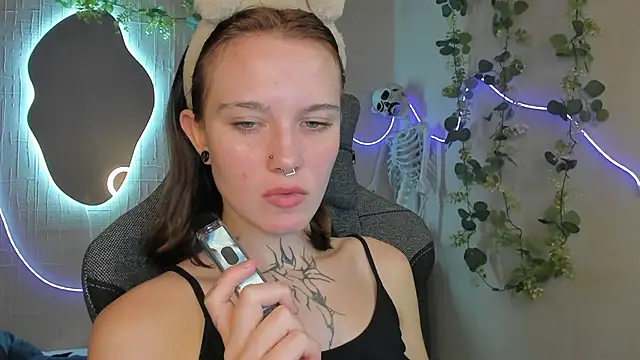 Elastikisss' Live XXX Chat