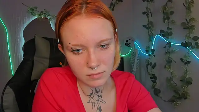 Онлайн чат XXX Elastikisss