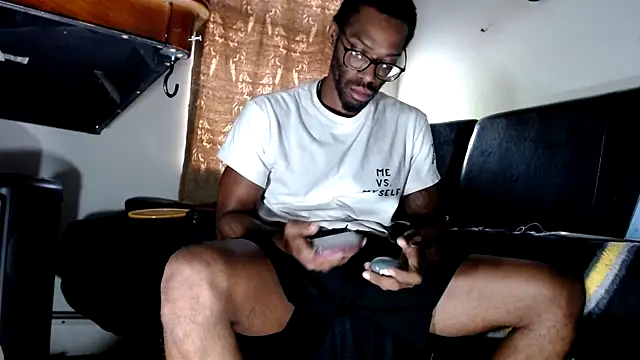 214KingLonggg Webcamshow