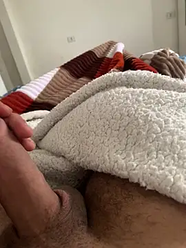Eduardobednarskizn webcam show