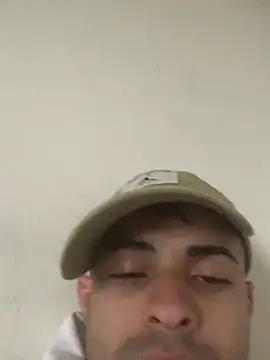 Eduardobednarskizn webcam show