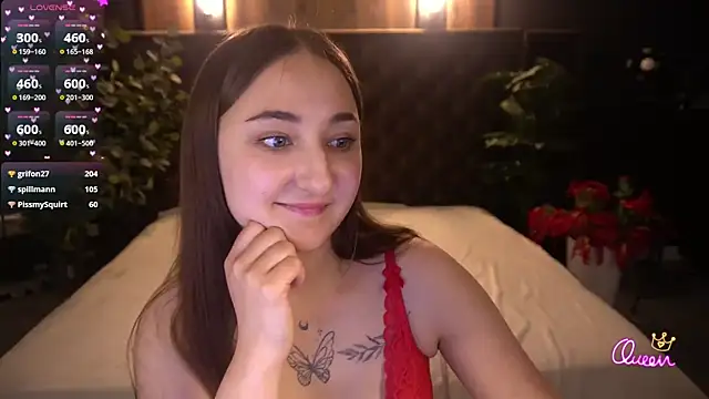Show modela SashaDuvalle na web-kameri