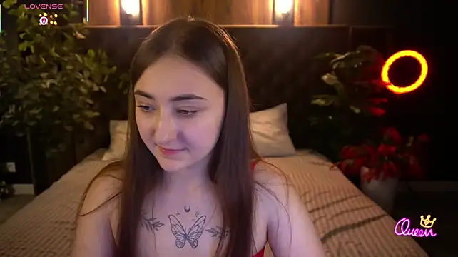 Show modela SashaDuvalle na web-kameri