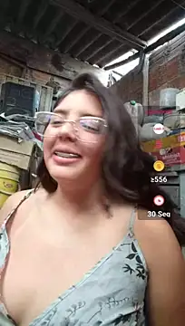 XXX chat uživo modela Pao_Ly