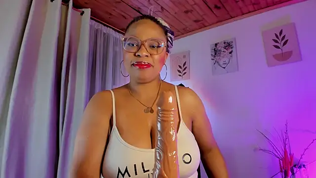 Imlauraa's Live XXX Chat