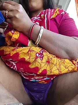 Pokazy przed kamerką – reya743