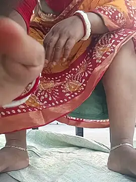 reya743 网络视讯表演