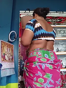 Chat +18 de reya743 ao vivo