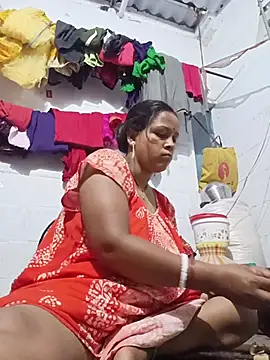 reya743 ওয়েবক্যাম শো