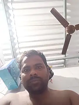 Chat +18 de reya743 ao vivo