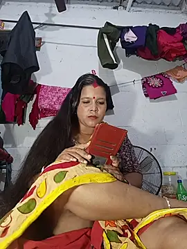 reya743 ওয়েবক্যাম শো