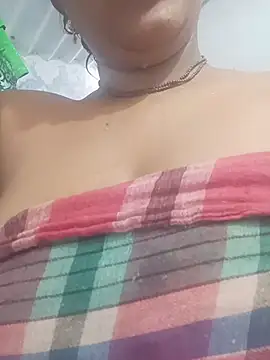 reya743's Webcam Show