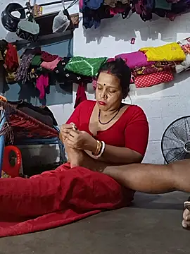 reya743 ওয়েবক্যাম শো