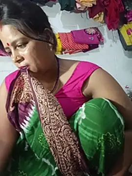 reya743 ওয়েবক্যাম শো