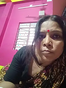 reya743 ওয়েবক্যাম শো