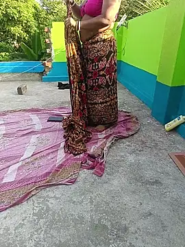 reya743 ওয়েবক্যাম শো
