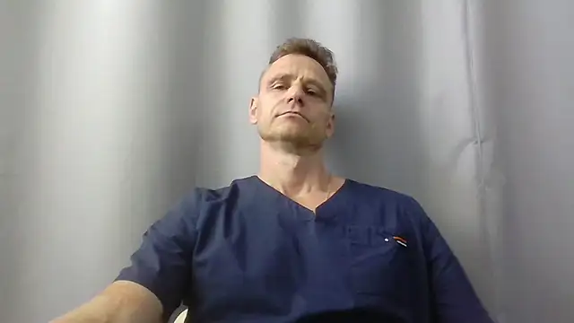 Freeze_Fire Show in webcam