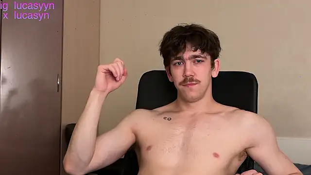 luca_syn Adlı Modelin Web Kamerası Şovu