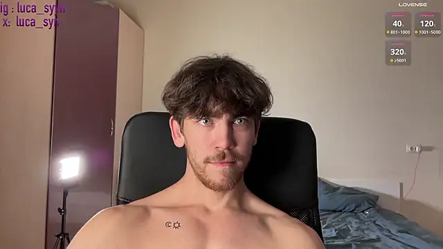 luca_syn Show Webcam