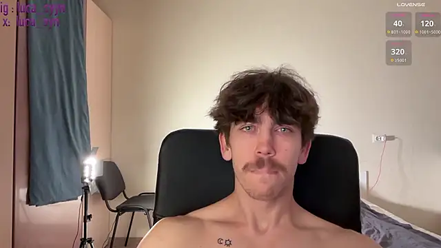 luca_syn Pertunjukan Webcam