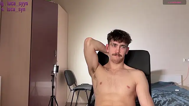 luca_syn Pertunjukan Webcam