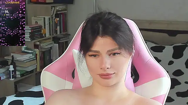 bbJ_one Adlı Modelin Canlı XXX Sohbeti