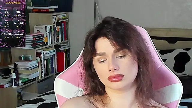 bbJ_one Adlı Modelin Canlı XXX Sohbeti