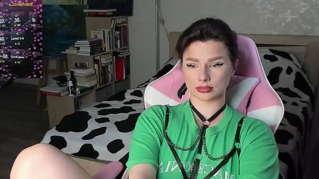 bbJ_one Adlı Modelin Canlı XXX Sohbeti