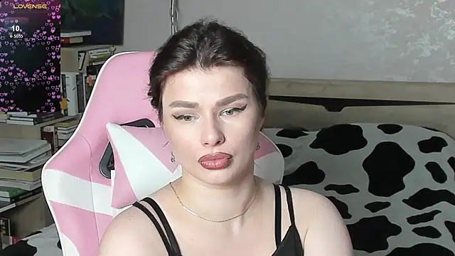 bbJ_one Adlı Modelin Canlı XXX Sohbeti