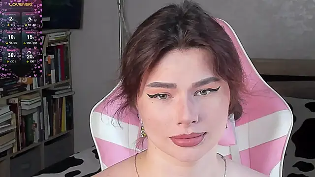 bbJ_one Adlı Modelin Canlı XXX Sohbeti