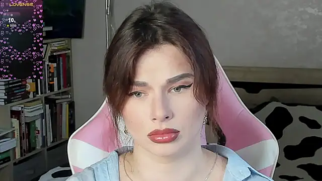 bbJ_one Adlı Modelin Canlı XXX Sohbeti