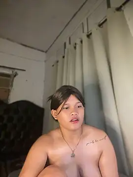 chennybbgirl Pertunjukan Webcam